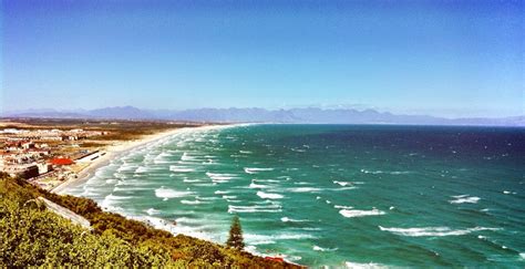 Muizenberg Surf Photo by tomas rodriguez | 3:26 pm 11 Jan 2013