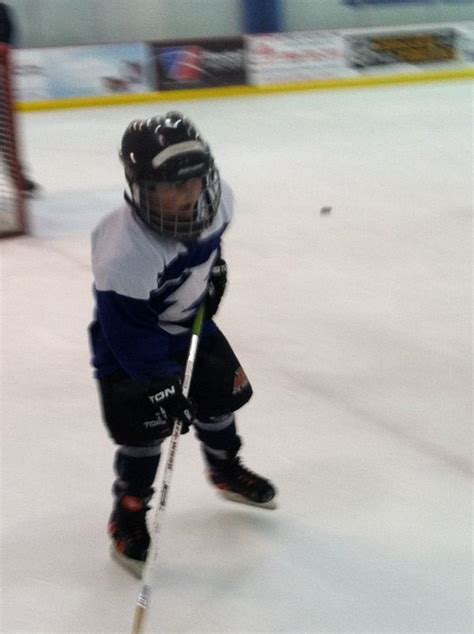 Mini Bolts Hockey Program at the Daytona Ice Arena - My Review - Volusia County Moms