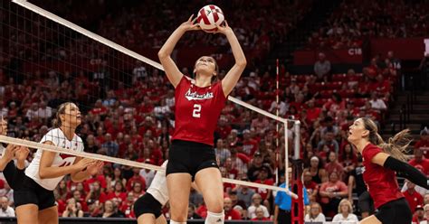 Nebraska freshman setter Bergen Reilly's calmness, instincts unique