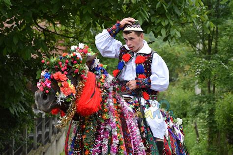 News - Discover Maramures Traditions in a Private Guided Tour! - Touring Romania - Private ...