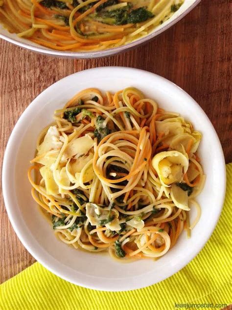 Easy spinach artichoke pasta: ready in under 20 minutes