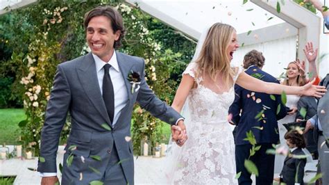 Gwyneth Paltrow Shares Stunning Photos From Her Wedding: See Her ...