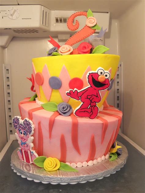 Pin by Aaris Jackson on My Cakes | Elmo birthday party, Sesame street ...