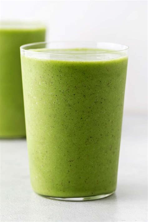 Kiwi Smoothie - Smoothies and Shakes