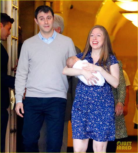 Photo: chelsea clinton family leave hospital with newborn baby aidan 11 ...