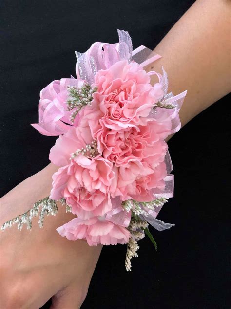 Wrist Corsage 3 in San Jose, CA | Bee's Flowers