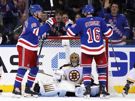 New York Rangers vs Boston Bruins: Join the live conversation