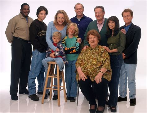 Meet 'Grace Under Fire' Cast 22 Years after Sitcom Ended