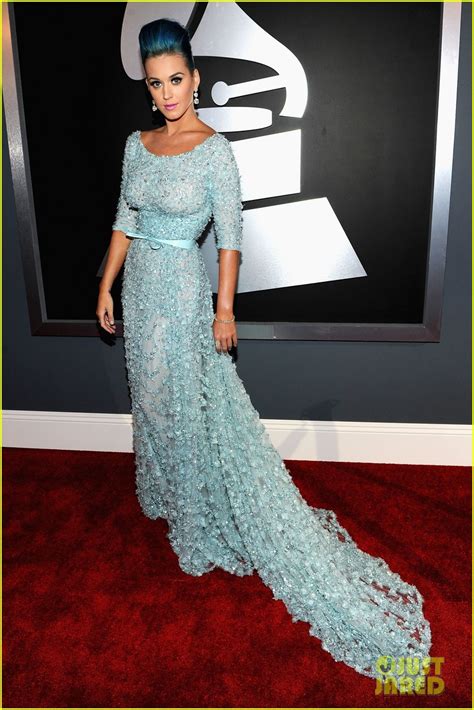 Katy Perry - Grammys 2012 Red Carpet: Photo 2628193 | 2012 Grammy ...