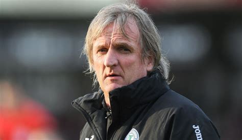 League of Ireland manager calls for change to relegation system - Extra.ie