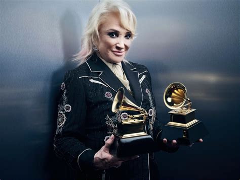 Tanya Tucker Wins GRAMMY Awards For Country Album and Country Song Of ...