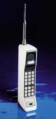 Analog Cell Phones | HowStuffWorks