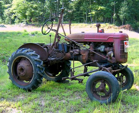 Antique Farm Tractor | Love's Photo Album | Antique tractors, Tractors ...