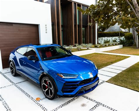 2019 Lamborghini Urus- Blue | MVP Miami Exotic Rentals