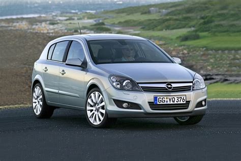 Opel Astra H Hatchback - цены, отзывы, характеристики Astra H Hatchback от Opel