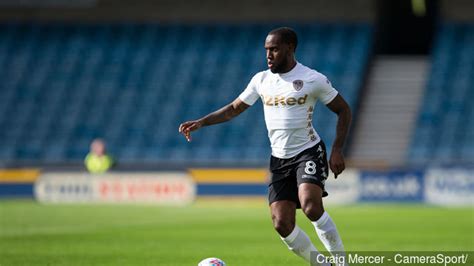 Report: Leeds United outcast Vurnon Anita set for Willem II move