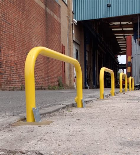 Heavy Duty Steel Removable Hoop Barrier - 1.5m Long - Bison Security Posts