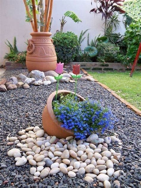 45 simple front yard landscaping ideas on a budget 25 | Front yard garden design, Rock garden ...