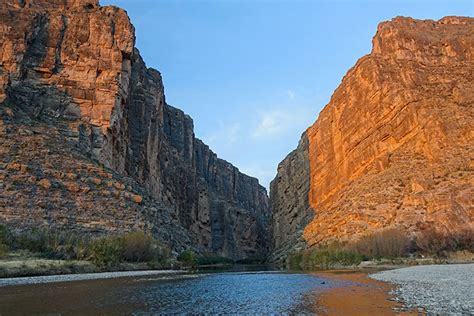 Santa Elena Canyon Trail - Big Bend National Park - Trek Southwest