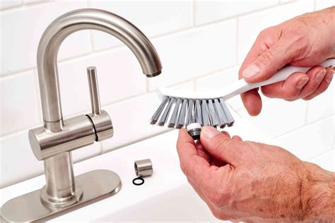 How to Remove and Clean a Faucet Aerator