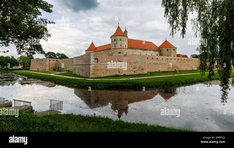 The castle of Fagaras in Romania Stock Photo - Alamy