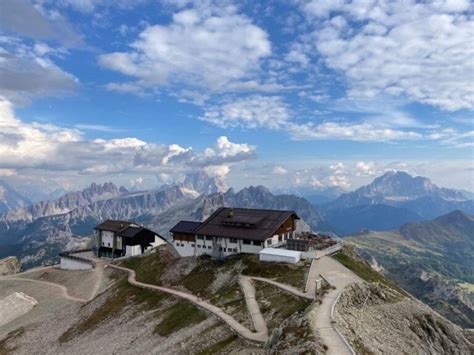 Rifugio Lagazuoi: Guide to the Best Hut in the Dolomites | Routinely ...