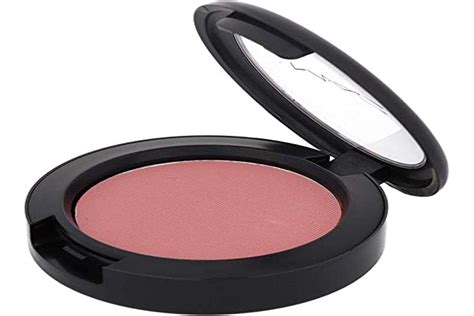 Powder Blush | eduaspirant.com