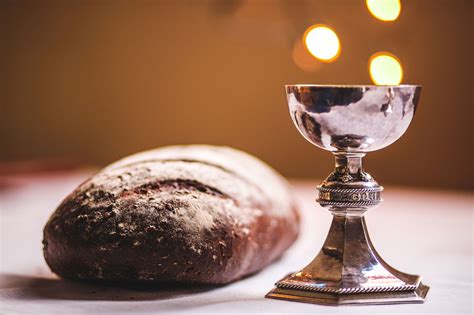 Luke 24:13-35 - How Jesus is revealed through the breaking of bread and the Lord's Supper