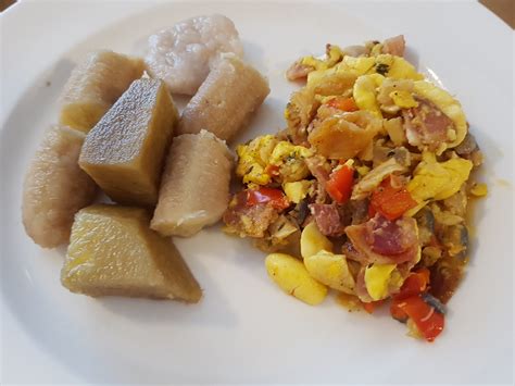 Ackee and Saltfish with Bacon - Jamaica's National Dish - MyRealLifeTips