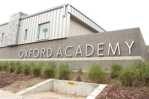 Oxford Academy breaks nation’s top ten – The Gamut