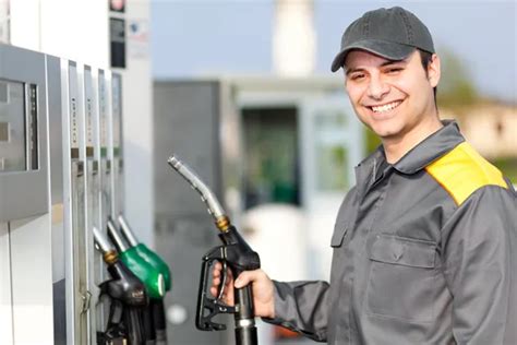 Gas station attendant Stock Photos, Royalty Free Gas station attendant ...