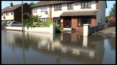 UK braced for further severe flooding - BBC News