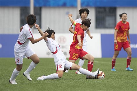 Football: KIM at the double as DPRK stun China in women's final