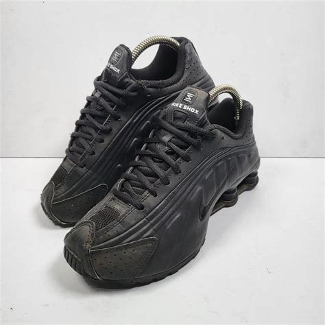 Nike Shox R4 Triple Black Running Gym Trainers... - Depop