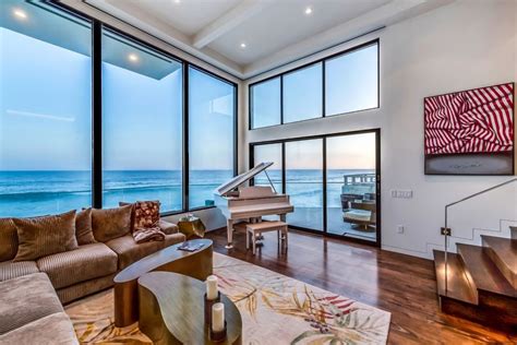 See Inside: The $10.375 Million Malibu Beach House Formerly Owned by ...