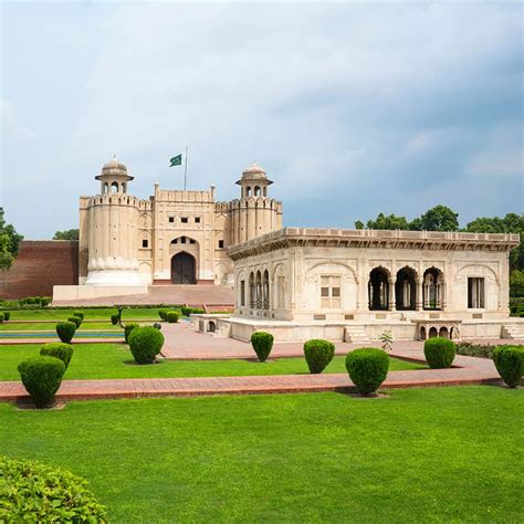 Lahore Fort | Visit Lahore