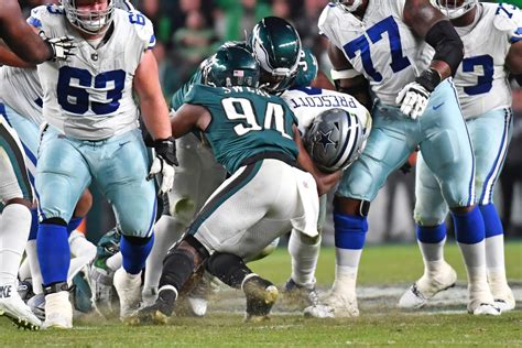 Eagles vs. Cowboys: Studs and duds from 28-23 win in Week 9