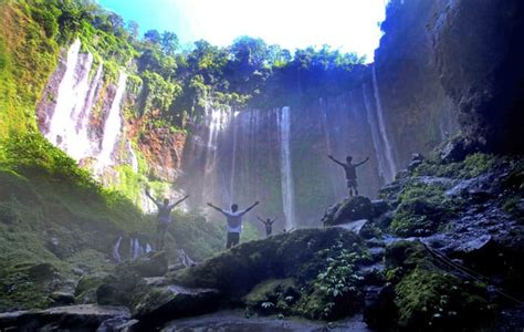 Air Terjun Tumpak Sewu - Jelajahi Indonesia