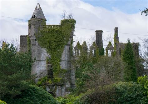 Abandoned castle in the Scottish Highlands (4226×2965) | Abandoned ...