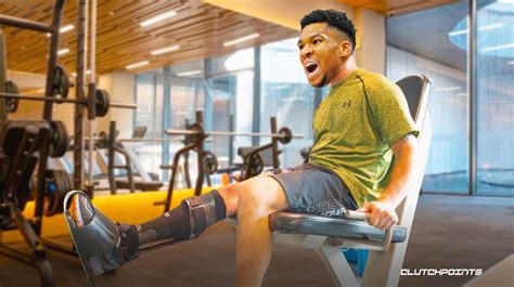 Giannis Antetokounmpo listed on injury report ahead vs. Pelicans