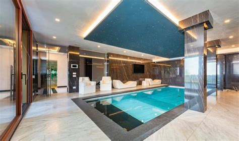 Inside Cristiano Ronaldo’s US$6.5 Million Villa in Turin, Italy ...