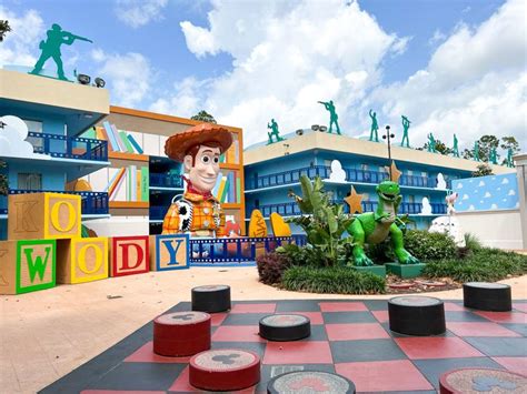 Disney's All-Star Movie Resort in Orlando, Florida [In-depth Review] in ...