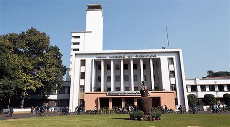 IIT Kharagpur | Unlock 5: IIT Kharagpur campus call for some researchers - Telegraph India