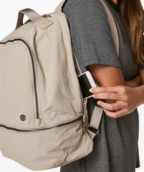 lululemon backpack women