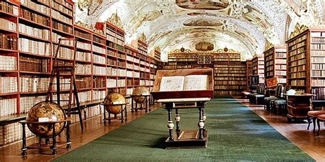 Evolución de la bibliotecología / bibliotecas / bibliotecarios