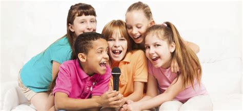 Karaoke. Juego, diversión y aprendizaje para niños