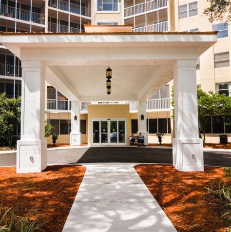 Sun City Center FL Senior Living | Sun Towers Retirement Community