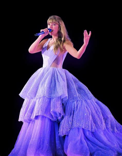 Taylor Swift the eras tour Purple Ballgown, Blue Gown, Purple Dress, Blue Dresses, Speak Now ...