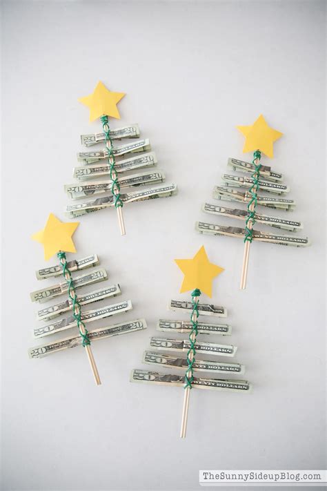 Get Crafty This Holiday Gifting Season With These Sweet DIY Candy-Filled Poppers | Creative ...