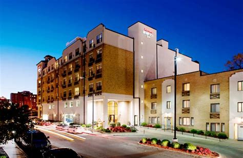 Residence Inn Kansas City Country Club Plaza (Kansas City, KS) - Resort ...